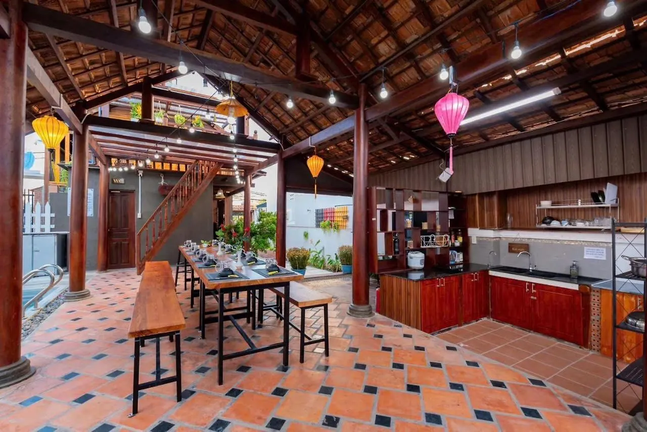 Nha Go Xinh Nghi Mat 3Pn Gan Bien Villa Vung Tau 0*,  Vietnam