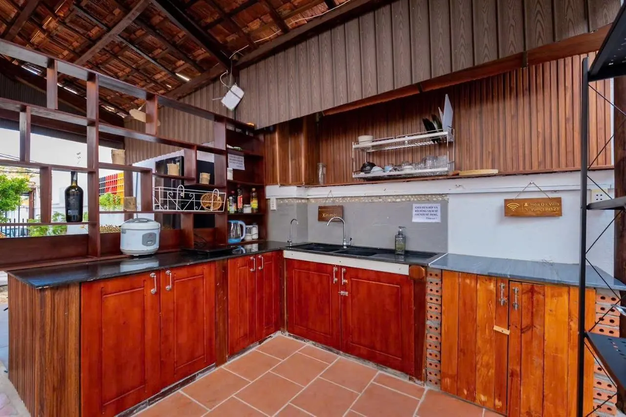 Nha Go Xinh Nghi Mat 3Pn Gan Bien Villa Vung Tau Vietnam